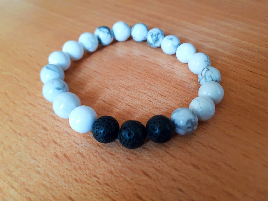 Bracelet howlite pierre de lave