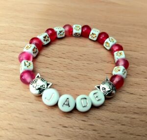 bracelet prénom personnalisé chat agate rose